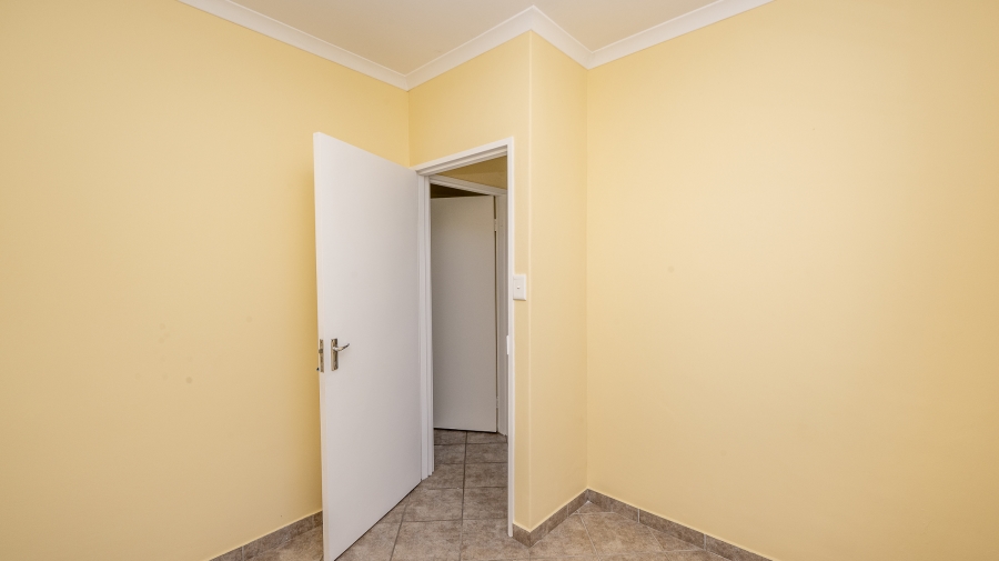 2 Bedroom Property for Sale in Sunset Glen Western Cape